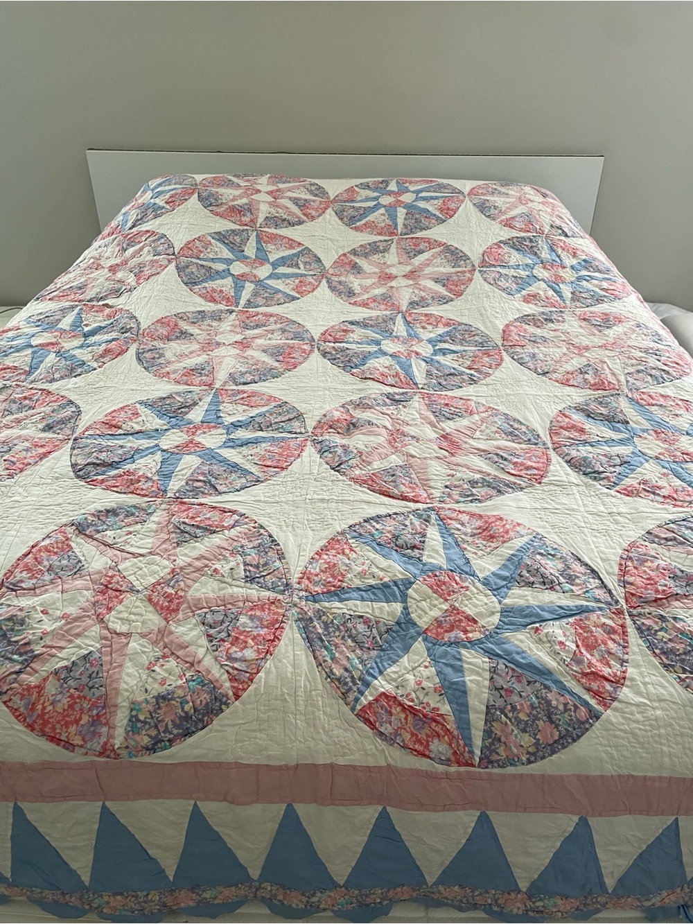 Quilted Queen Quilt Multicolor Star Pattern Bedroom Rectangular
